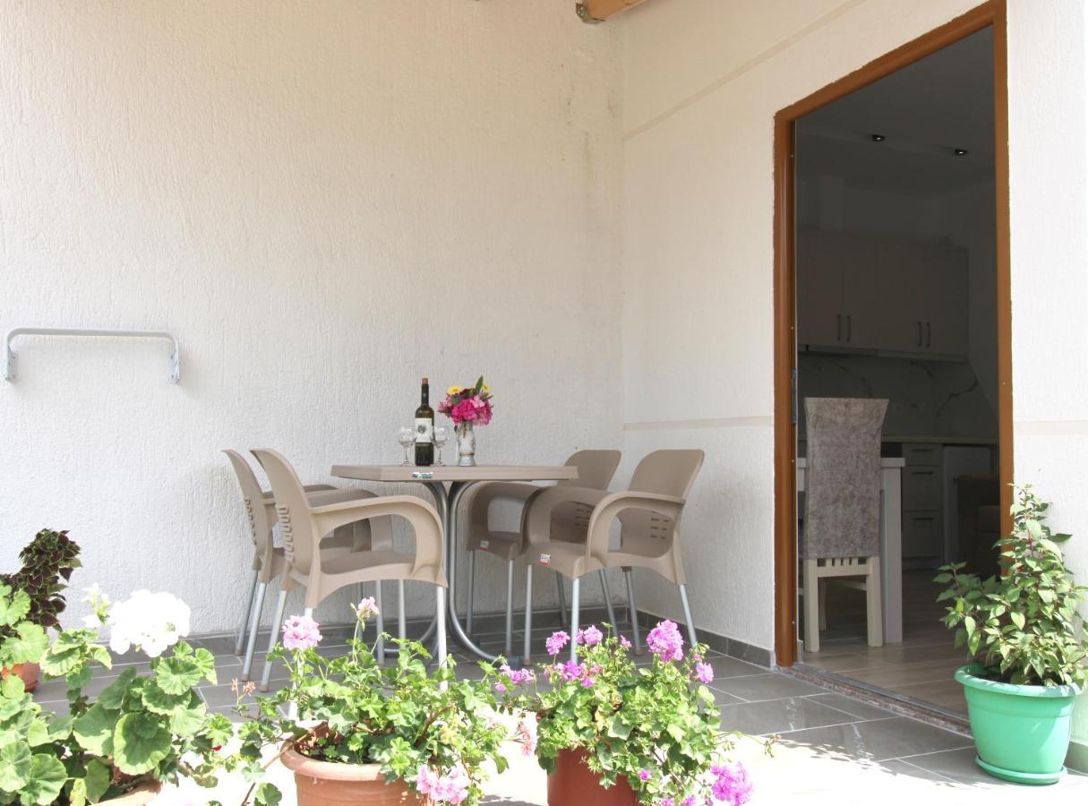 Garden Ermali * Ksamil