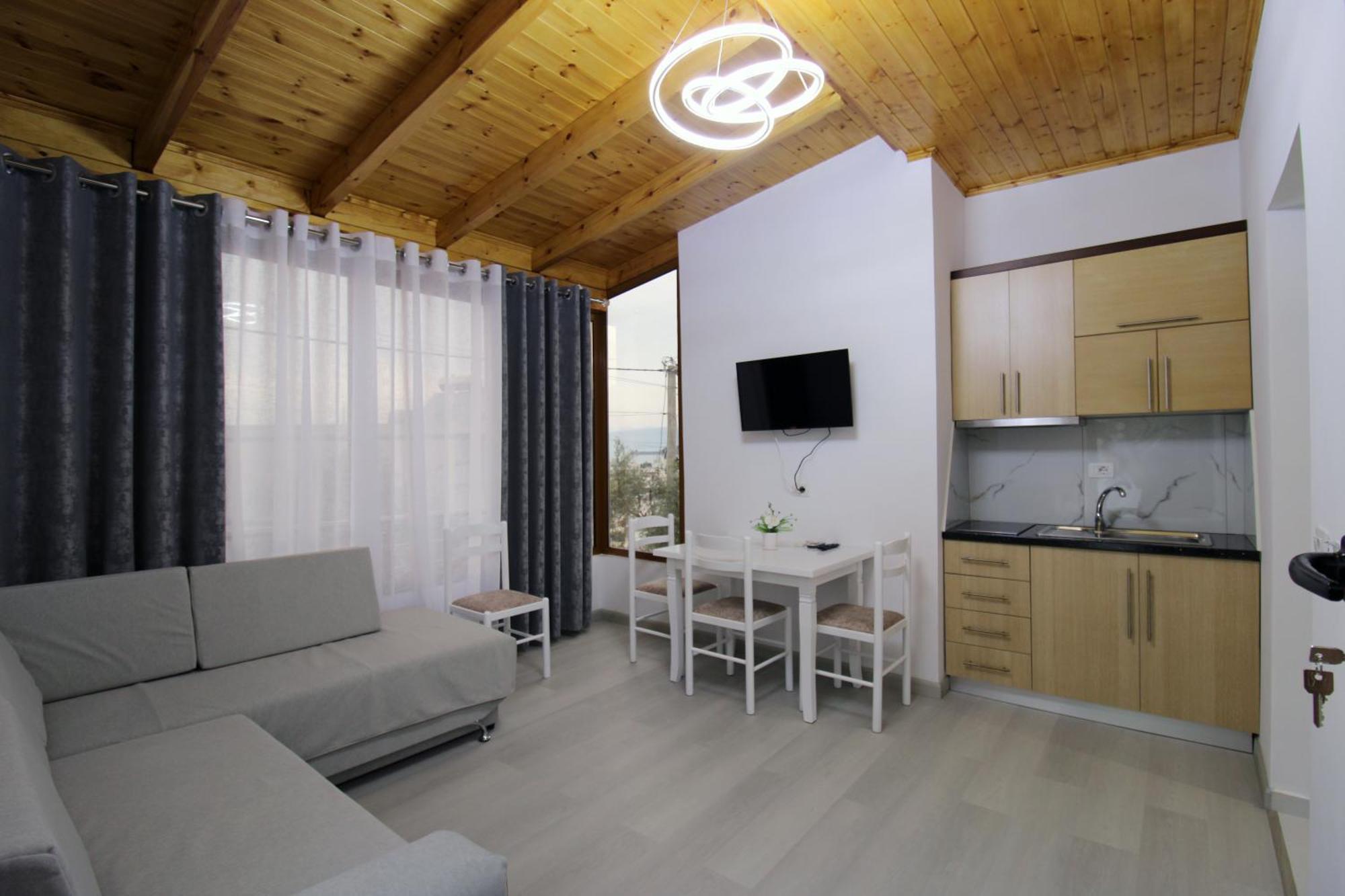 Garden Ermali Aparthotel Ksamil